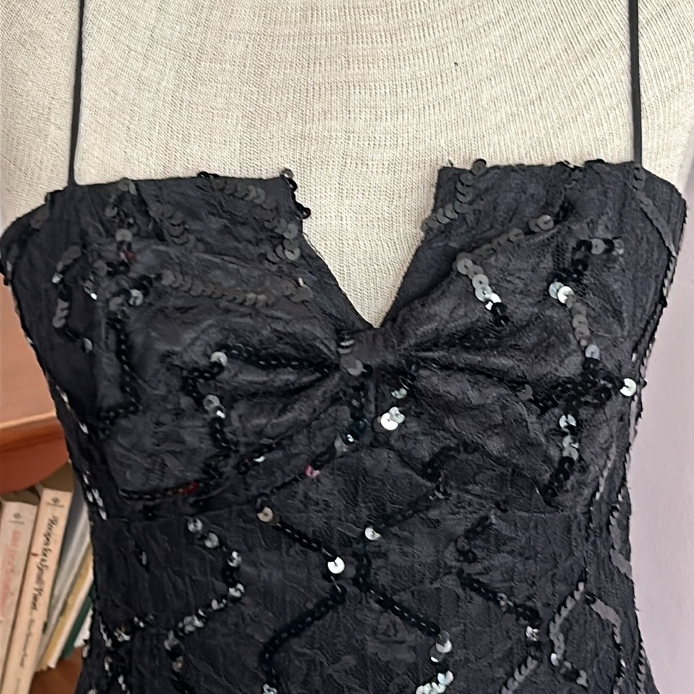Vintage Black Lace and Red Party Dress 6 - Picture 8 of 13